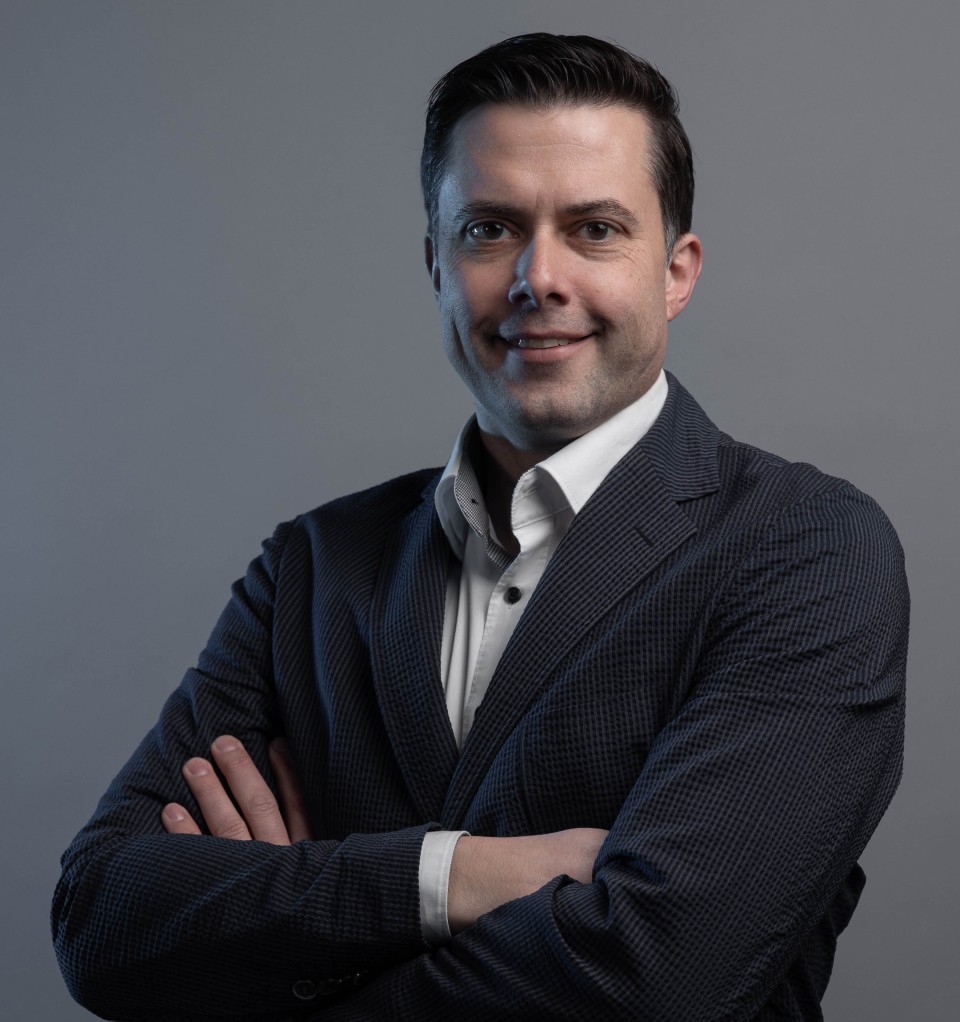 TorstenSchneider Portrait quer v2