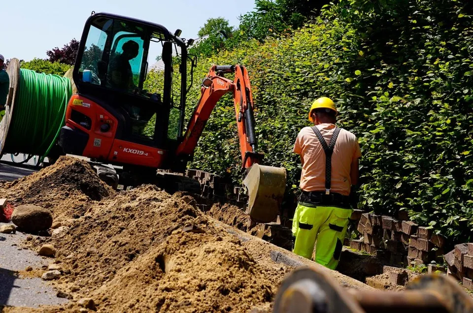 Ausbau einer Glasfasertrasse in Stapel